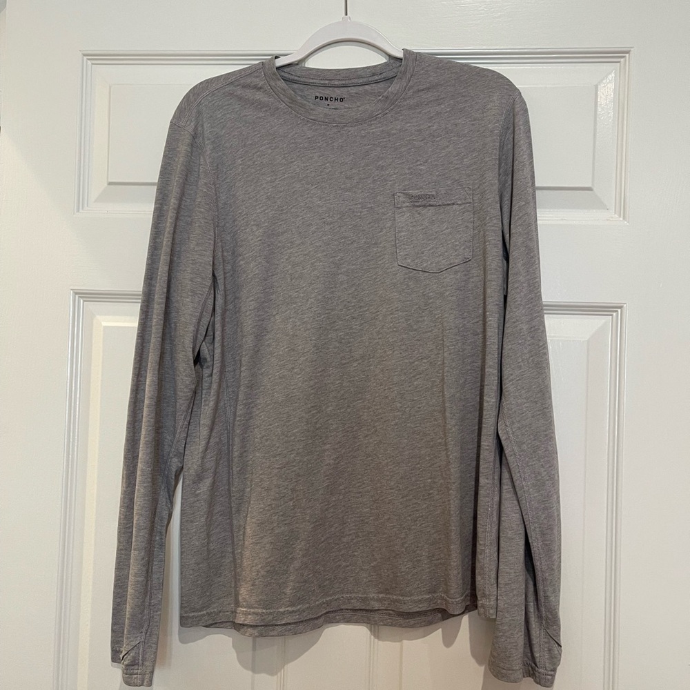 Poncho Men's Heather Gray Long Sleeve Tee